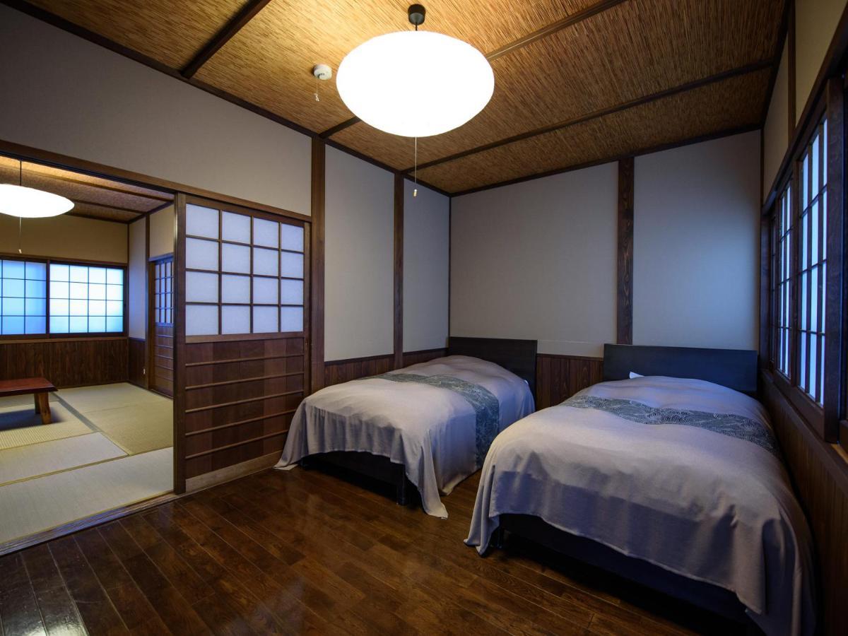 Yunohira Kamiyanagiya Hotel Юфу Екстериор снимка